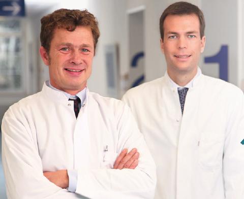 Prof. Dr. Andreas Remky (l.), Priv.-Doz. Dr. Wolfgang Herrmann